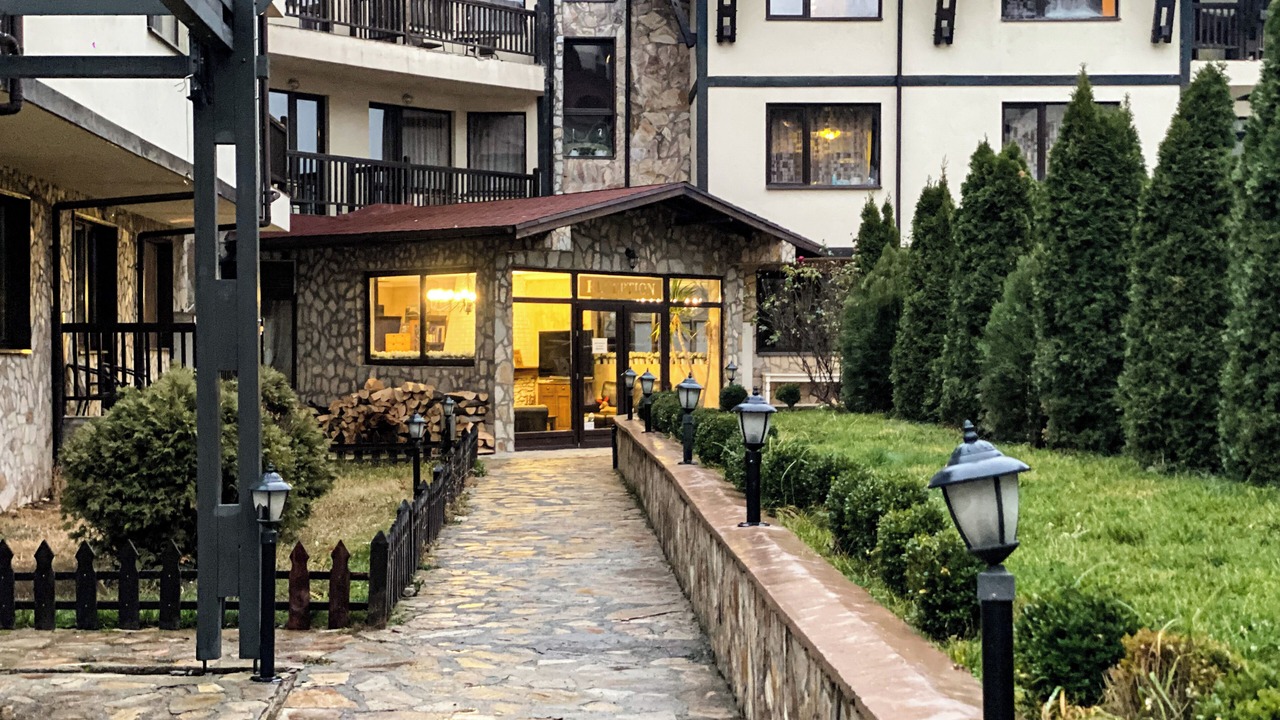Photo of Outdoor in Shiligarnika