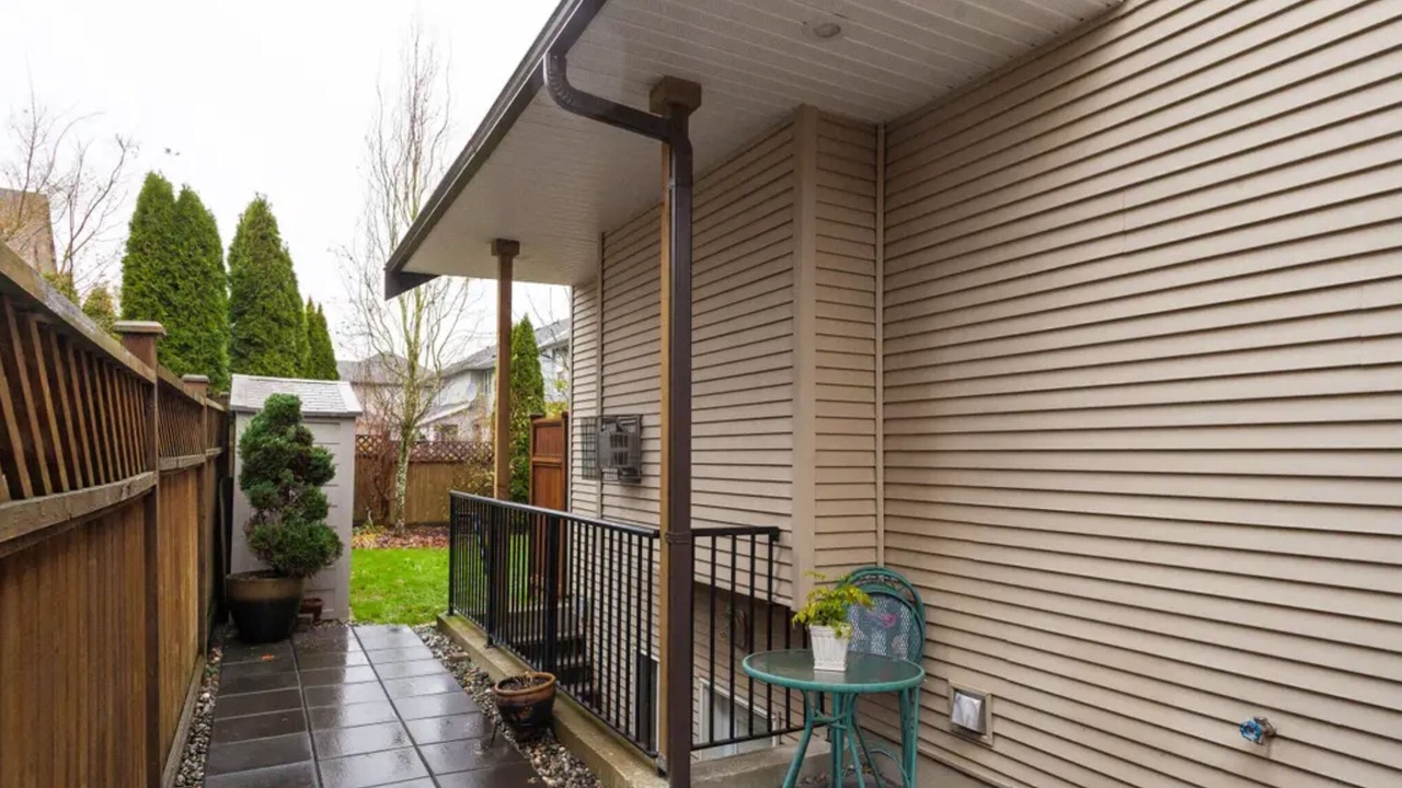 Photo of Outdoor in Yorkson