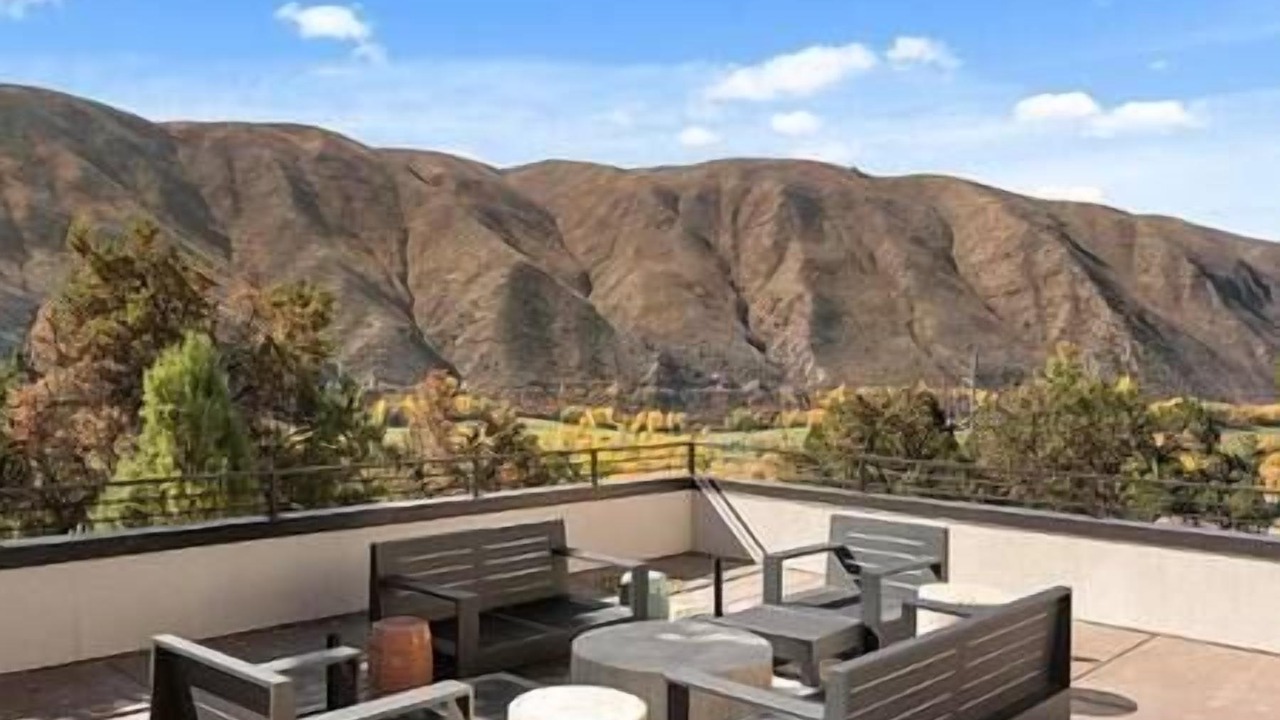Photo of Patio Balcony in Basalt