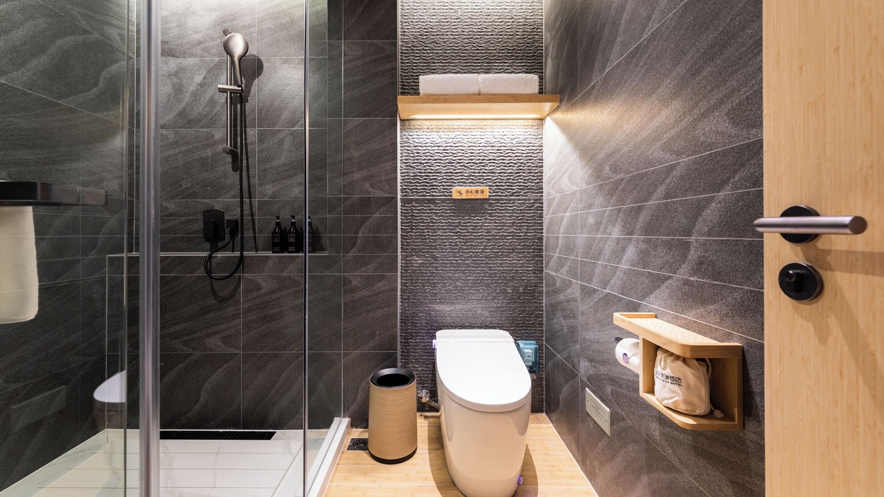 Photo of Bathroom in Shijiazhuang City Center