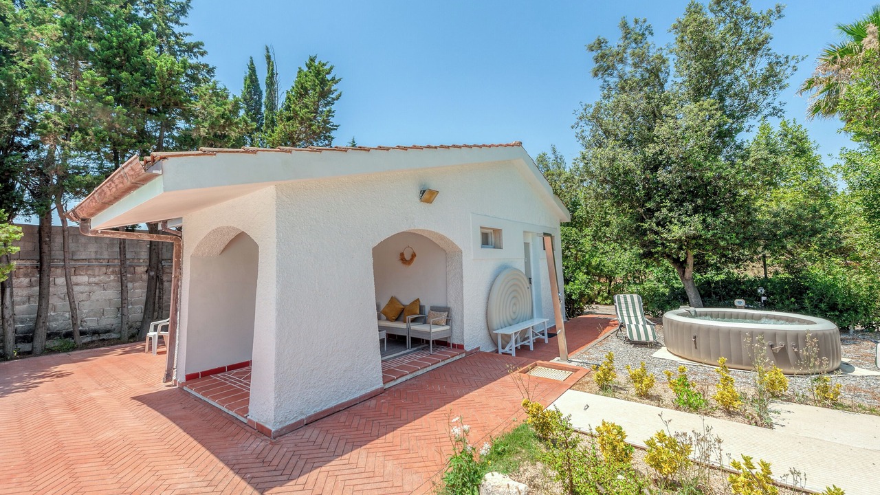 Photo of Outdoor in Giorgilorio