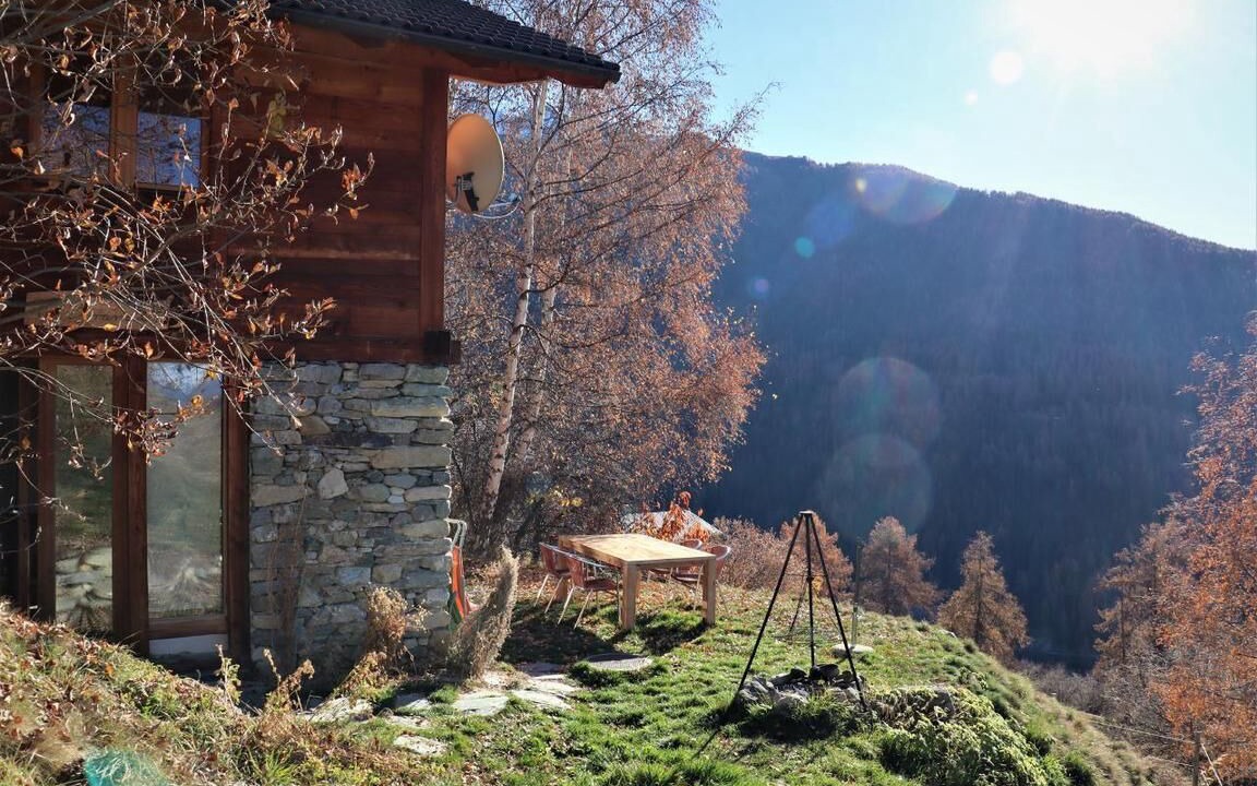Photo of Outdoor in Mase