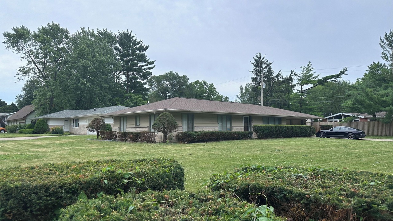 Photo of Outdoor in Champaign
