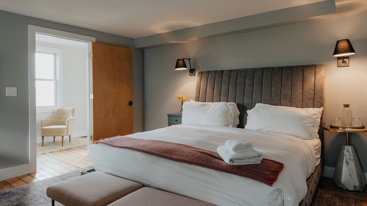 Photo of Bedroom in Town of Delaware