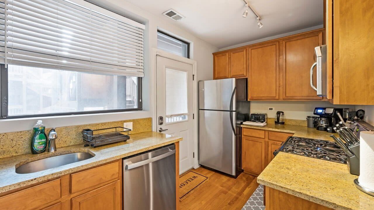 Photo of Kitchen in Lakeview
