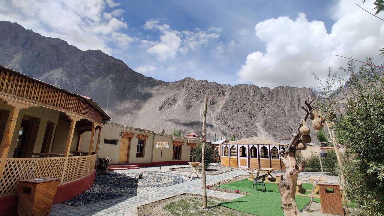 Photo of Outdoor in Hundur