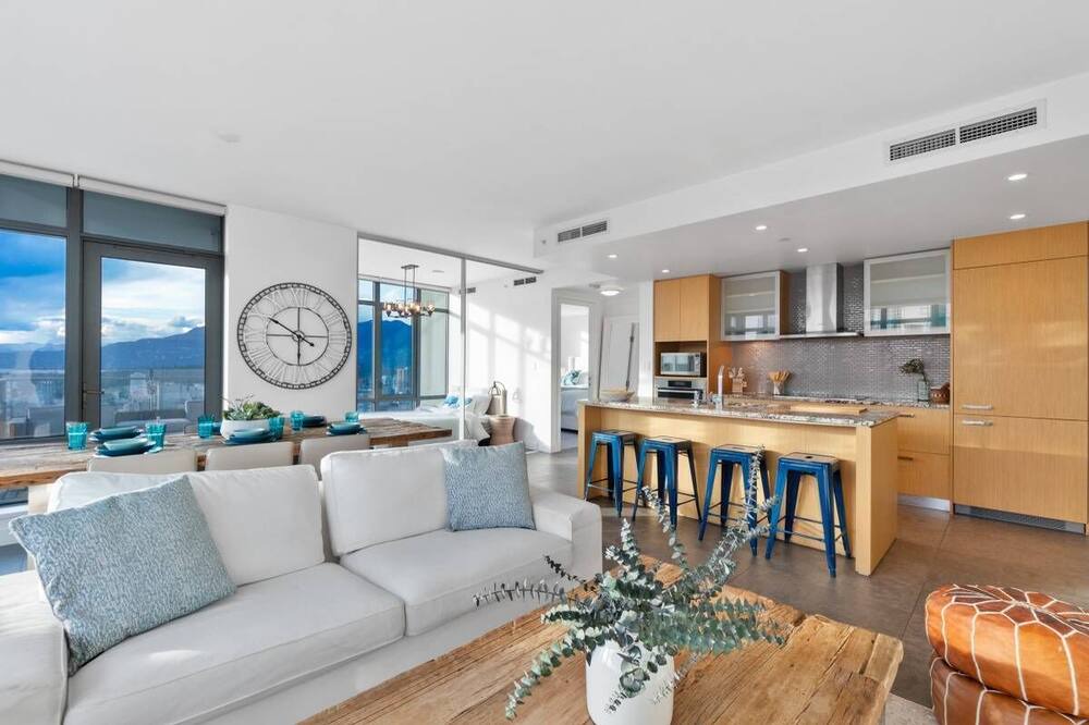Photo of Livingroom in Downtown Vancouver