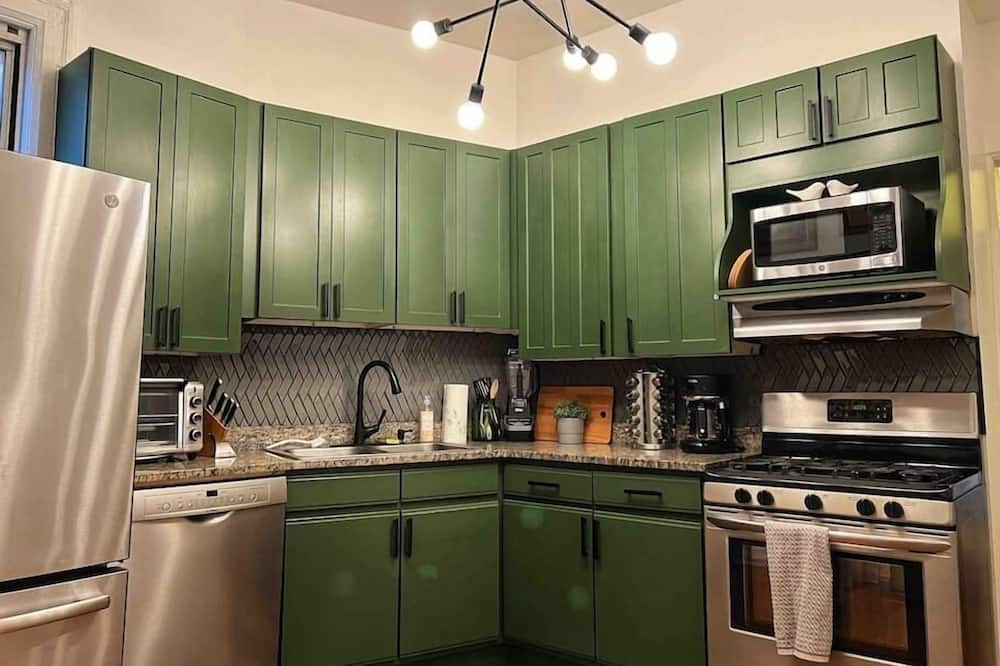 Photo of Kitchen in Wrightwood Neighbors