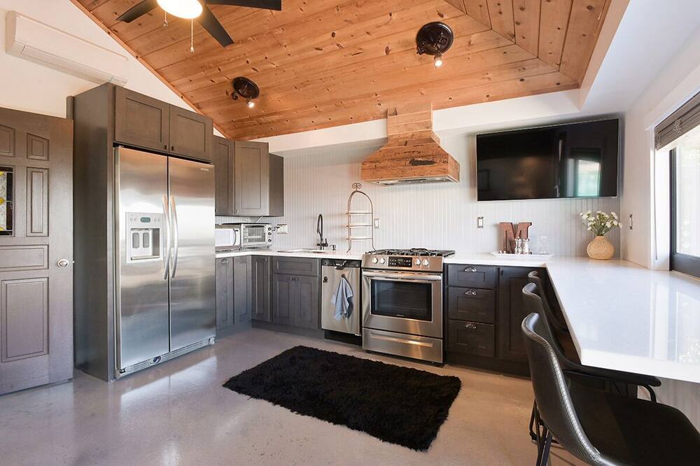 Photo of Kitchen in Emerald Hills