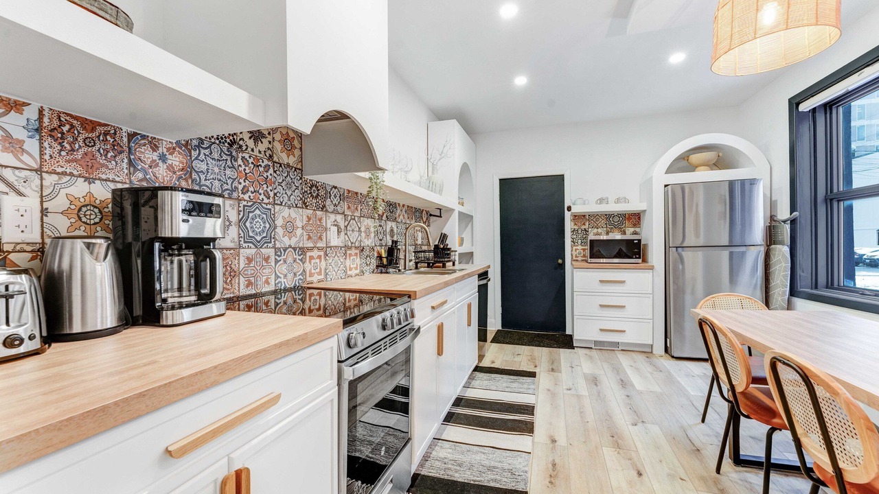 Photo of Kitchen in Centretown
