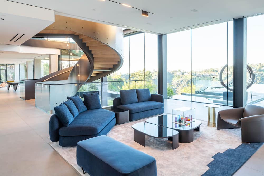 Photo of Livingroom in Beverly Hills