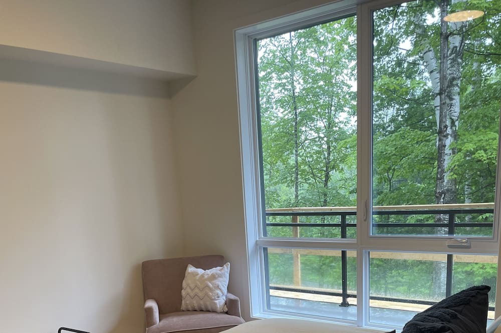Photo of Bedroom in Owl's Head Ski Resort