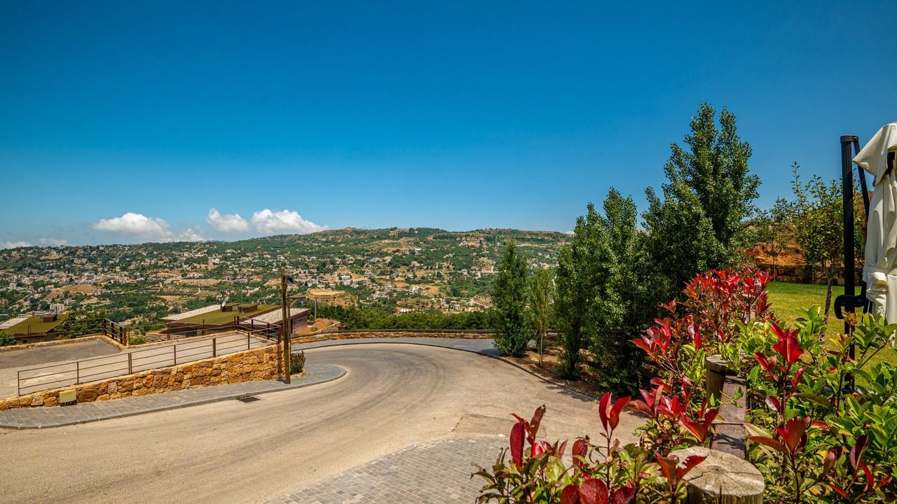 Photo of Outdoor in Kfardebian
