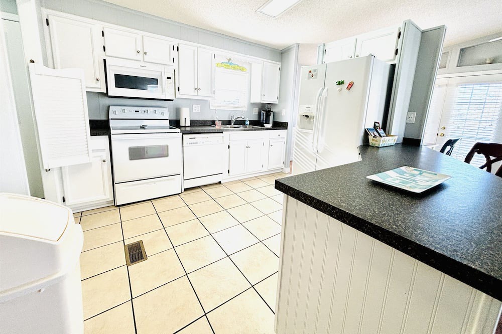 Photo of Kitchen in Garden City