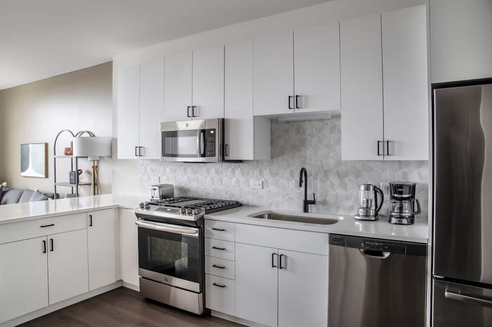 Photo of Kitchen in Logan Square