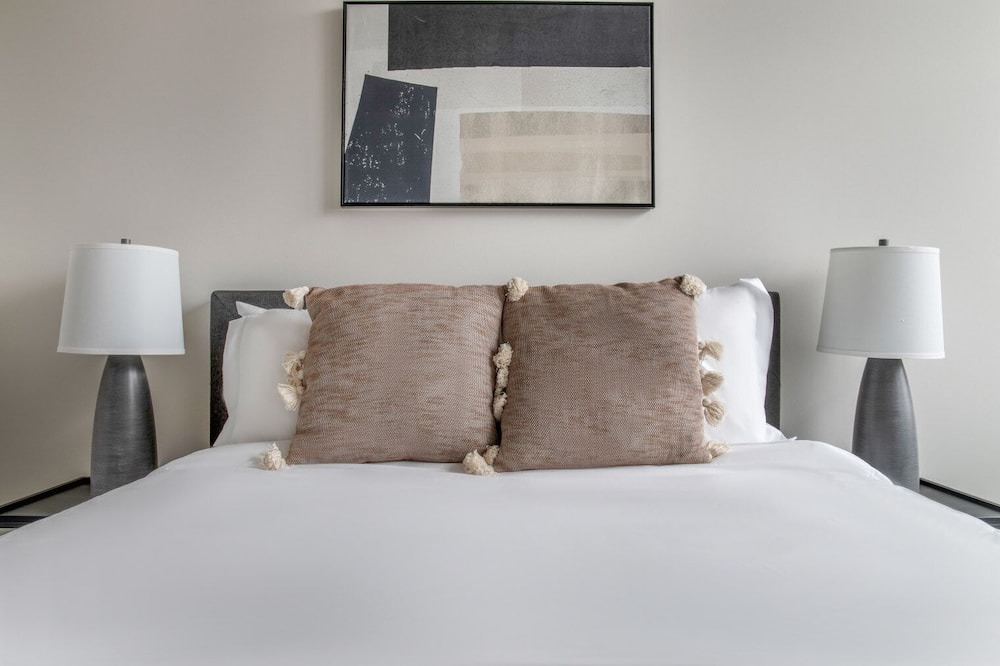 Photo of Bedroom in Logan Square