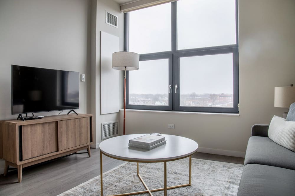 Photo of Livingroom in Logan Square