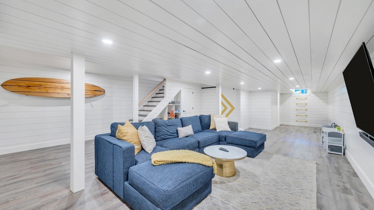 Photo of Livingroom in Amagansett