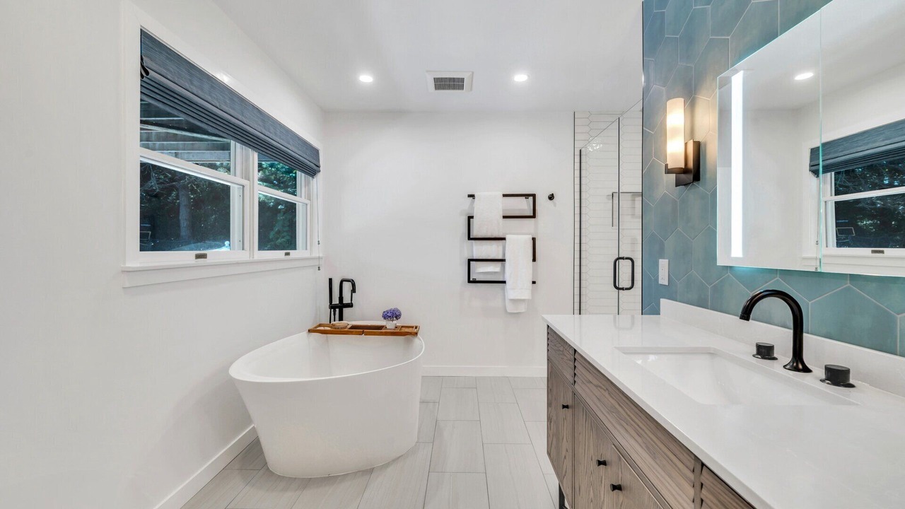 Photo of Bathroom in Amagansett