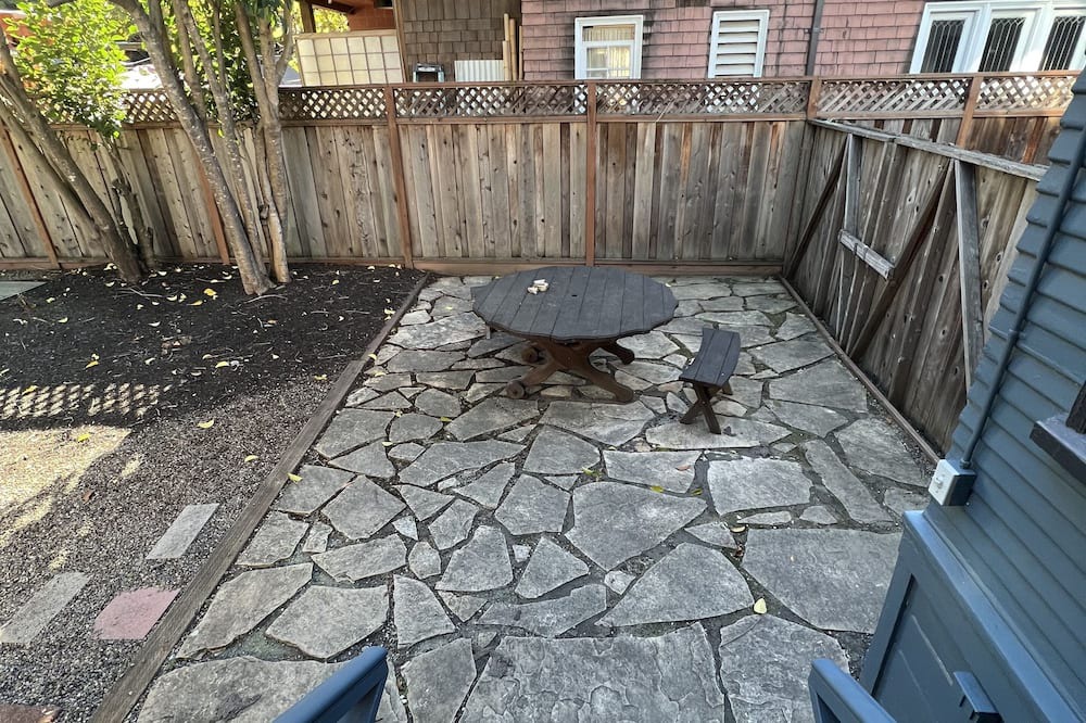 Photo of Outdoor in South Berkeley