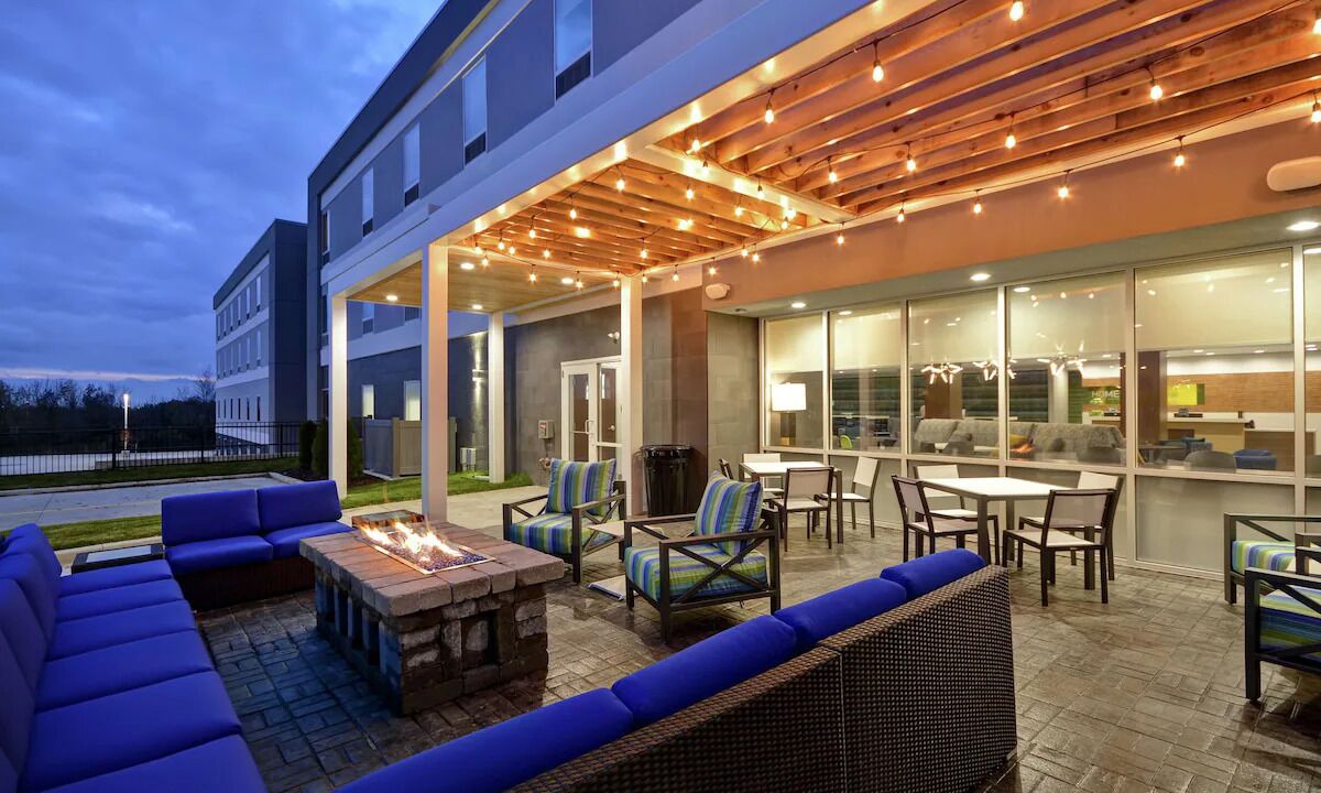 Photo of Patio Balcony in Alpine Center
