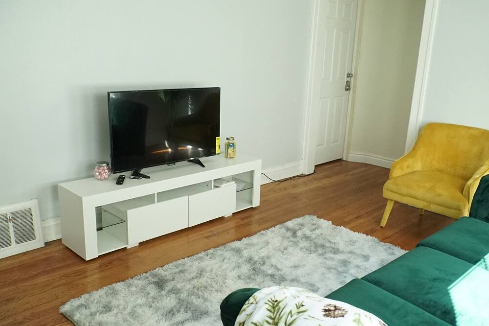 Photo of Livingroom in Mayfair