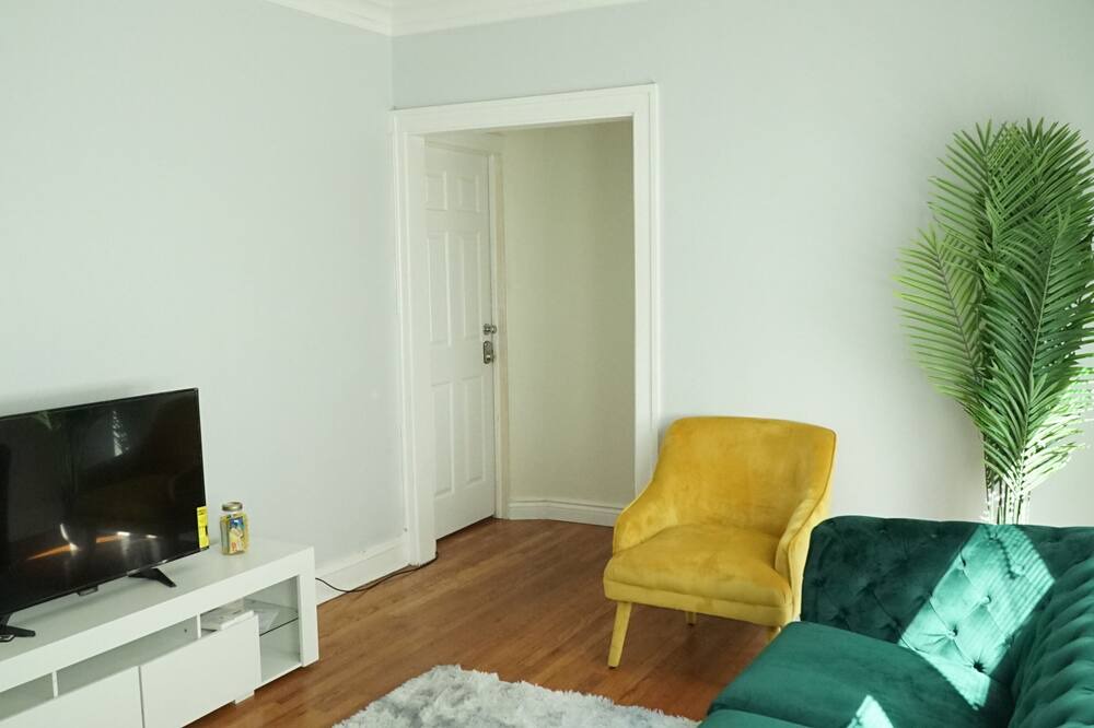 Photo of Livingroom in Mayfair