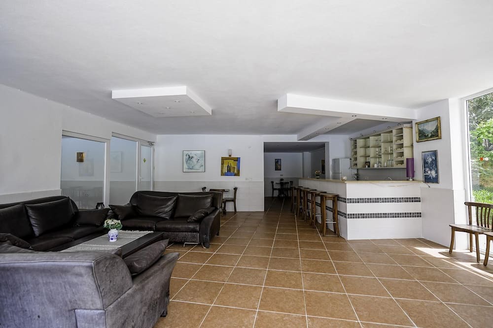 Photo of Livingroom in Tosmur Belediyesi