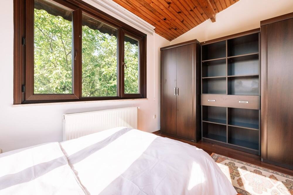 Photo of Bedroom in Derbent