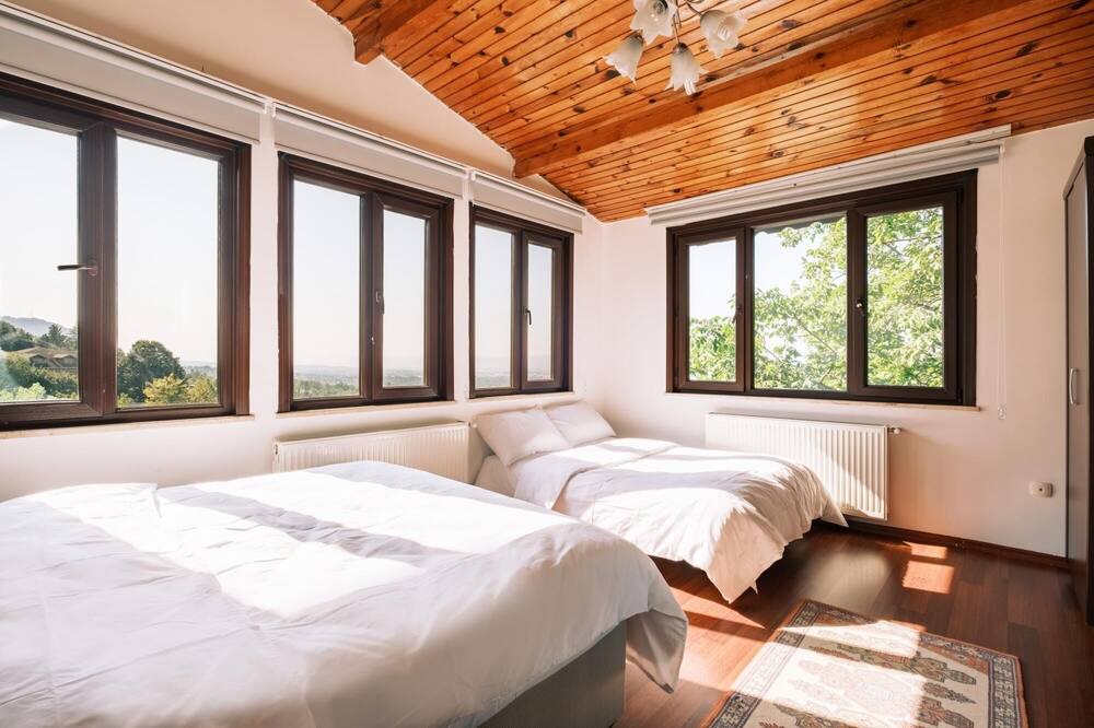Photo of Bedroom in Derbent