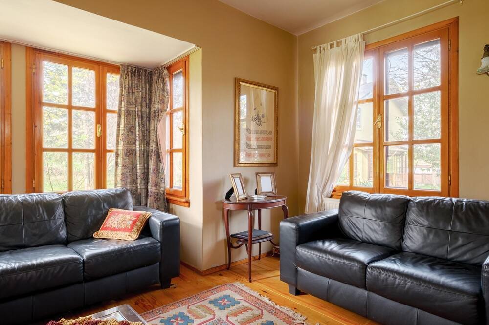 Photo of Livingroom in Masukiye