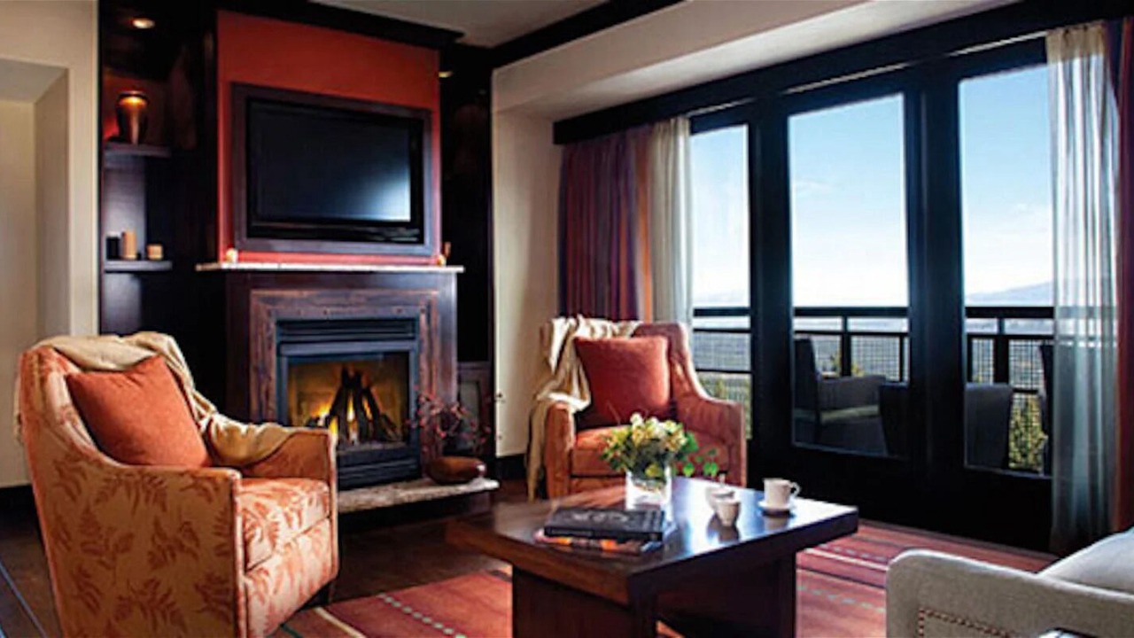 Photo of Livingroom in Downtown Chicago