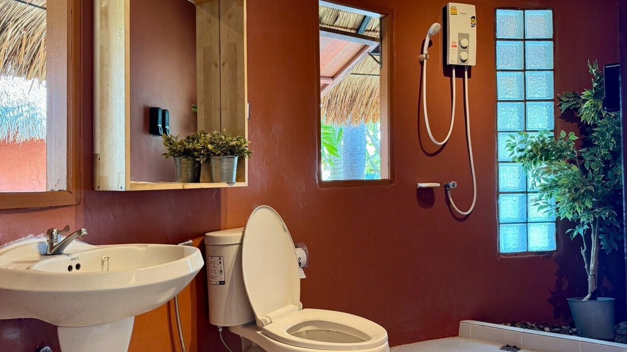 Photo of Bathroom in Khanong Phra