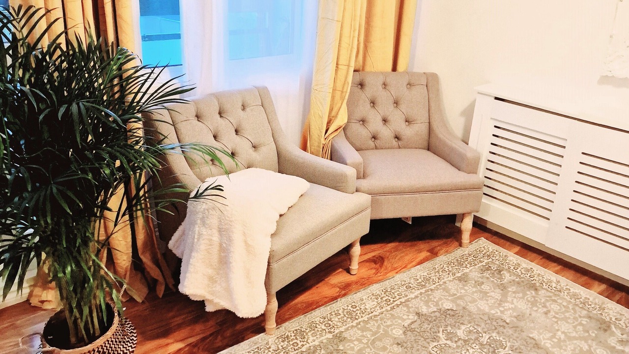 Photo of Livingroom in Sutton Central