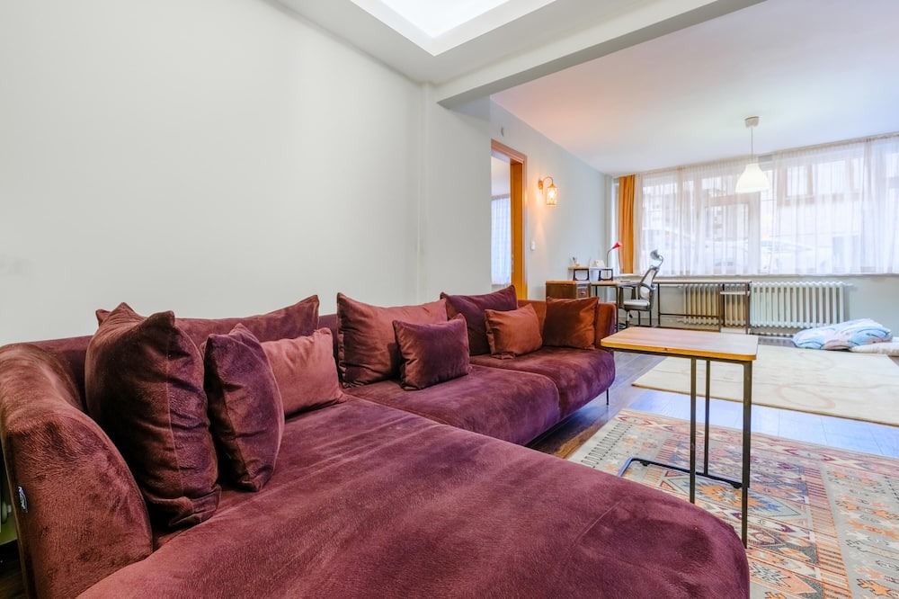Photo of Livingroom in Besiktas