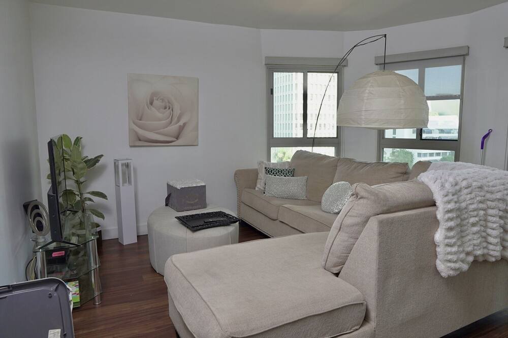 Photo of Livingroom in Atwater Village