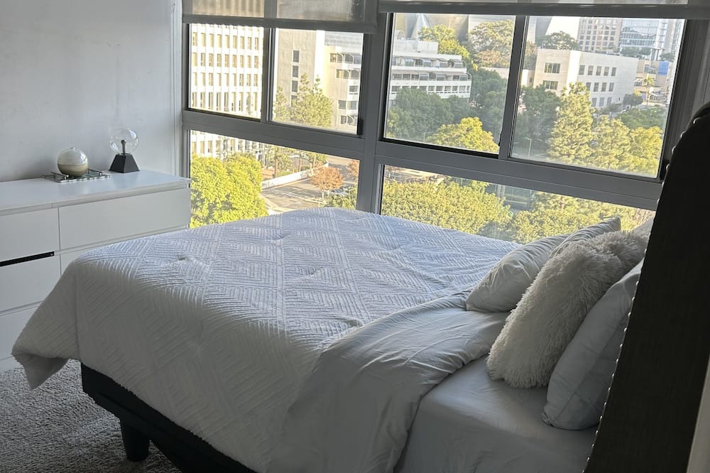 Photo of Bedroom in Atwater Village