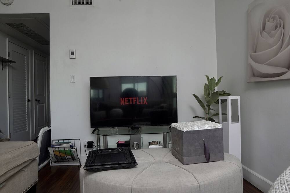 Photo of Livingroom in Atwater Village