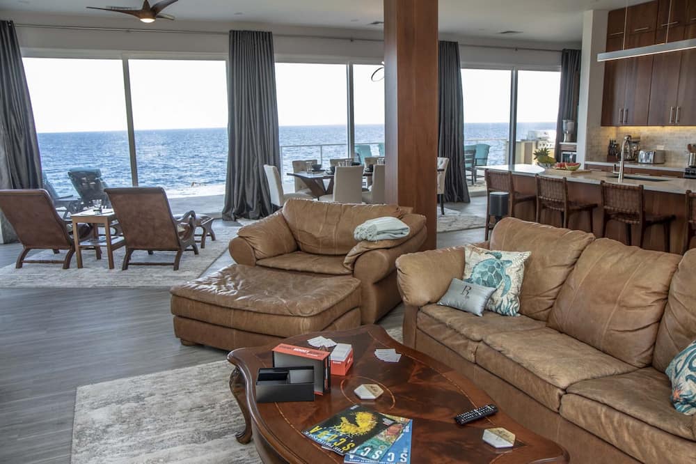 Photo of Livingroom in Bouvet Island