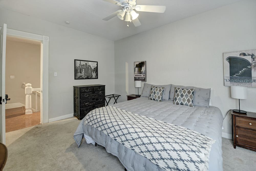 Photo of Bedroom in Cow Hollow