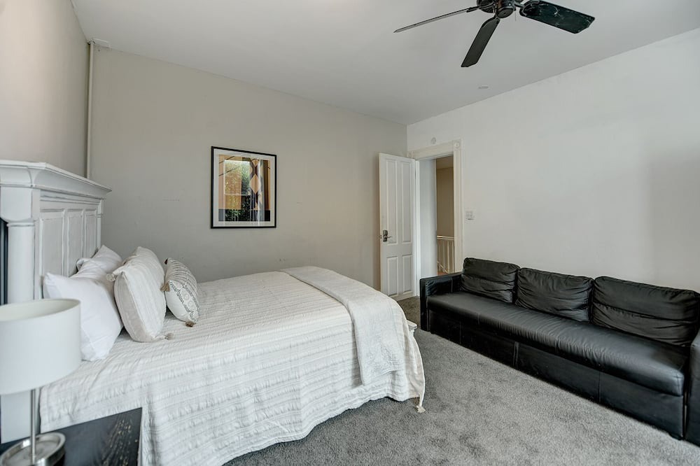 Photo of Bedroom in Cow Hollow
