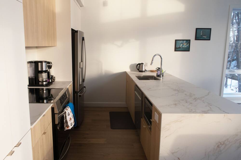 Photo of Kitchen in Owl's Head Ski Resort
