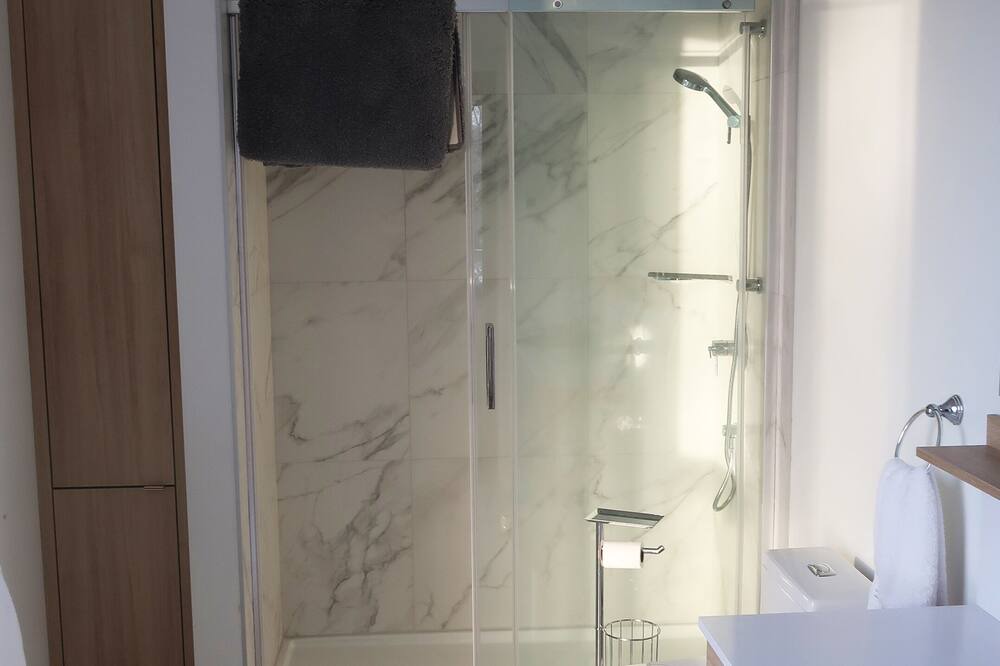 Photo of Bathroom in Owl's Head Ski Resort