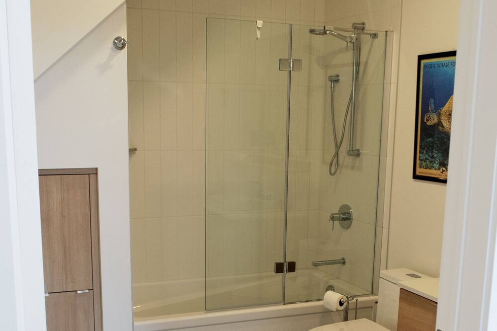 Photo of Bathroom in Owl's Head Ski Resort