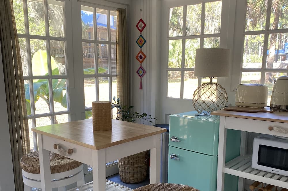 Photo of Kitchen in Daufuskie Island