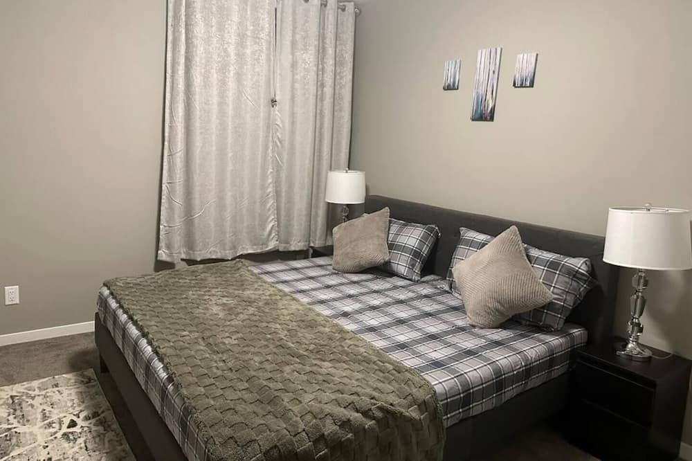 Photo of Bedroom in Sage Hill