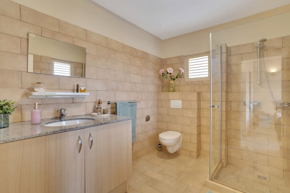 Photo of Bathroom in Tera Kora