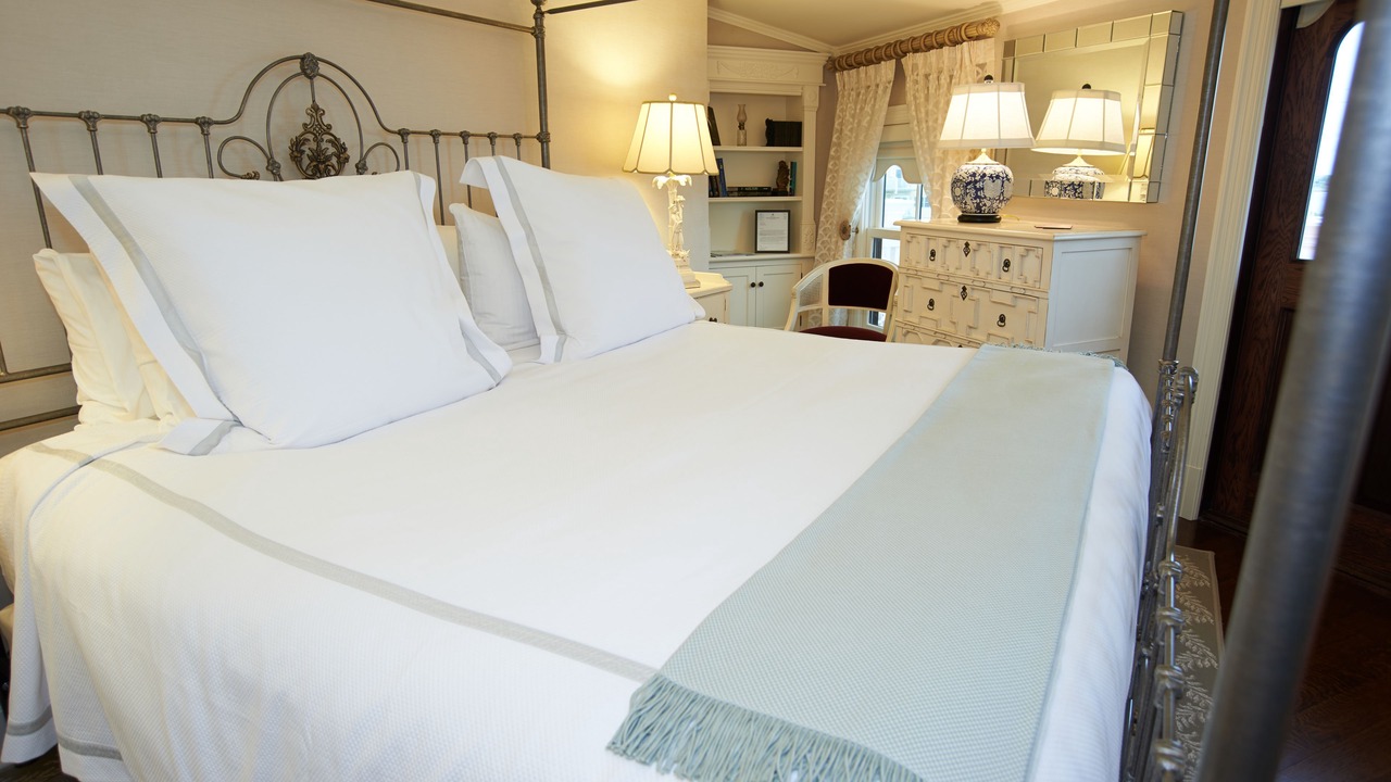 Photo of Bedroom in Old Saybrook Center