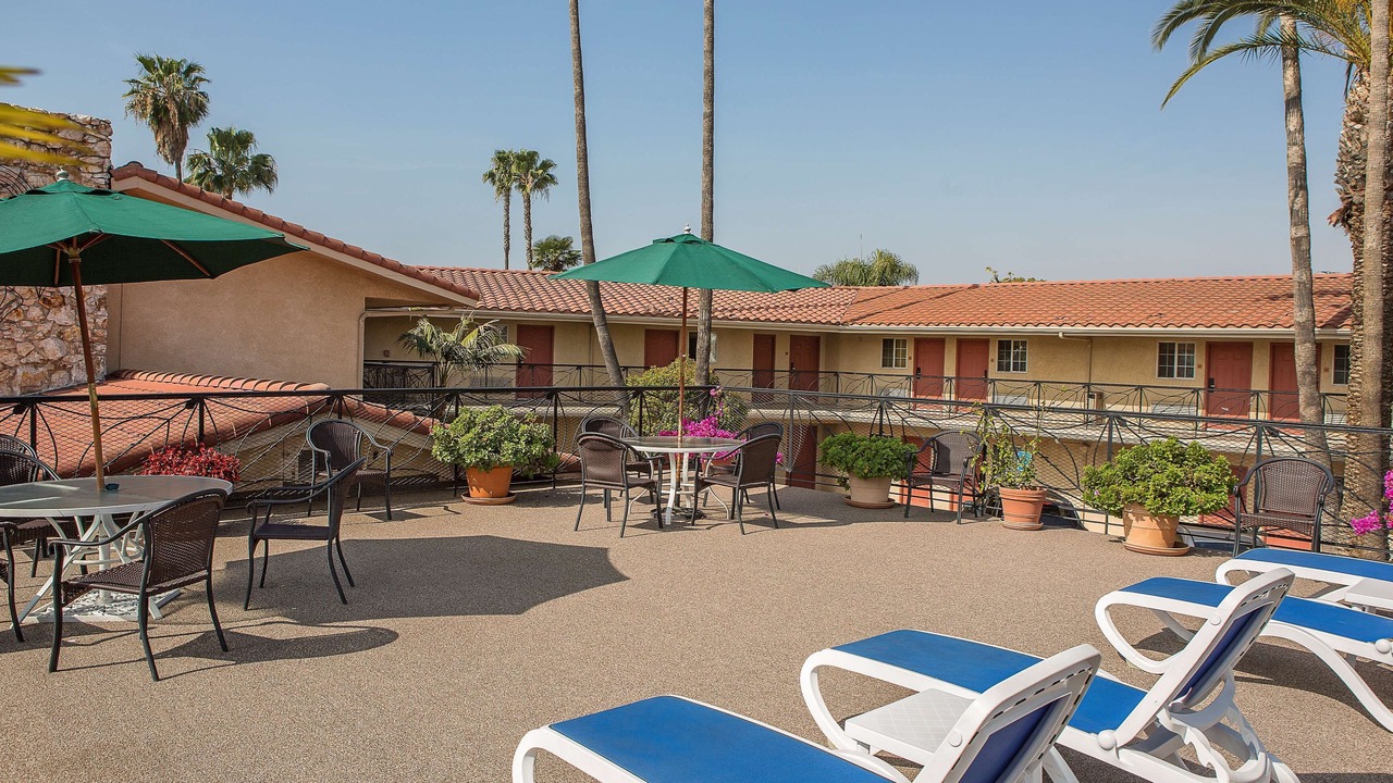 Photo of Patio Balcony in Burbank