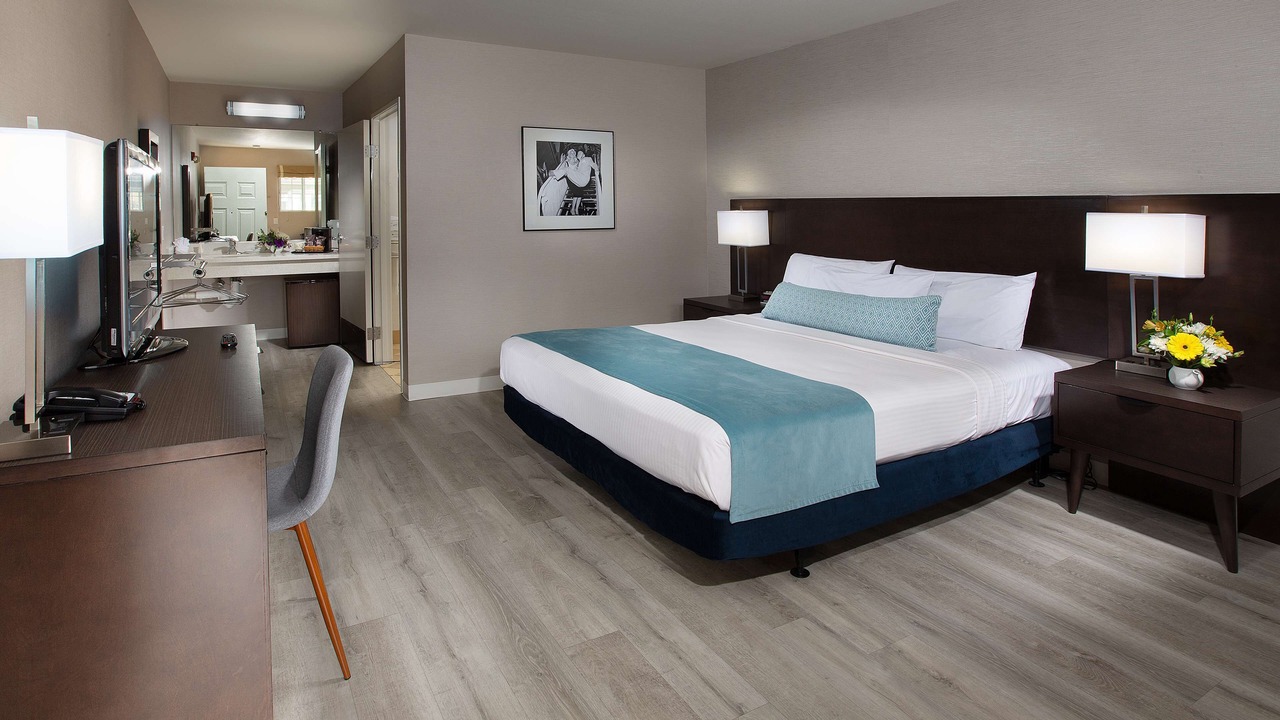 Photo of Bedroom in Burbank